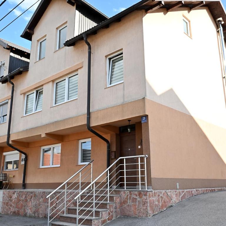 Divas - Two-Bedroom Standard Apartment - 20