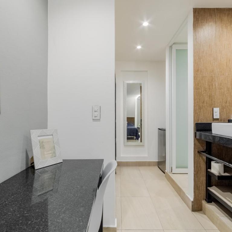CASA NAMI- Cancún Beachside Suites - Standard Double Suite - 10