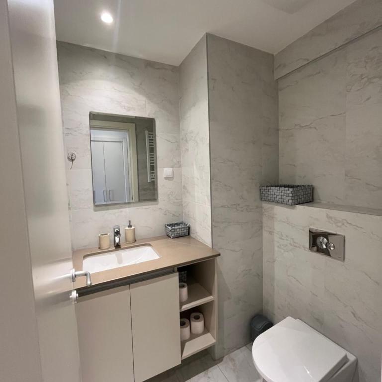 BW Loft Apartments FREE GARAGE Fast Wi-Fi - One-Bedroom Apartment - 11