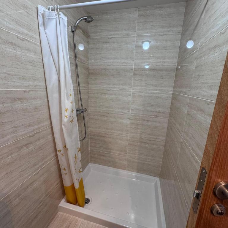 Alojamiento Ines - Apartamento - 8