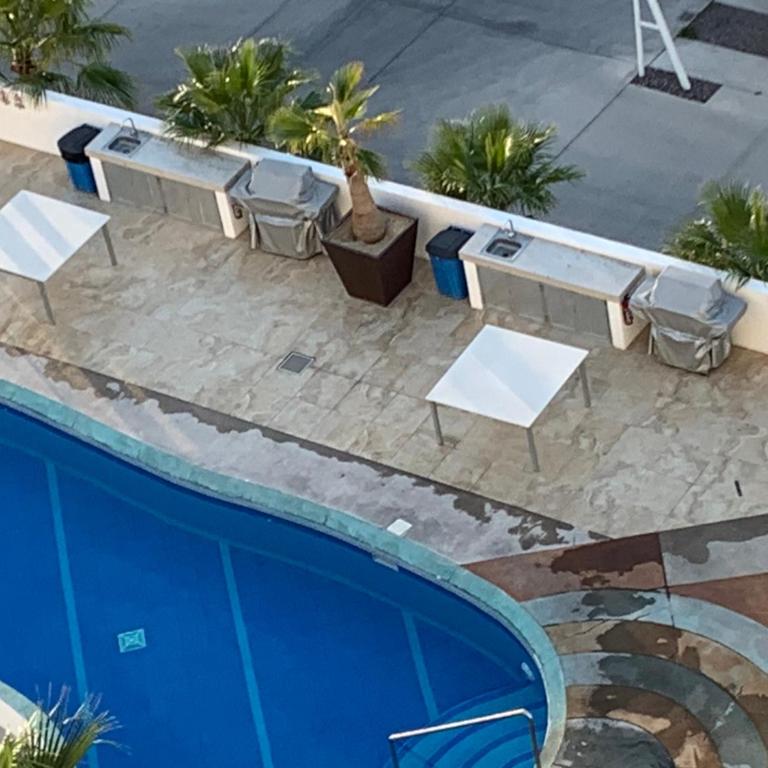 Sky & Peace - One-Bedroom Apartment - 20