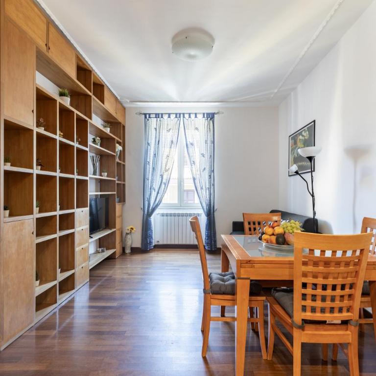 Hostly-Roma Clelia Suite-Few Steps from S Giovanni - Appartamento Superior con 2 Camere da Letto - 4