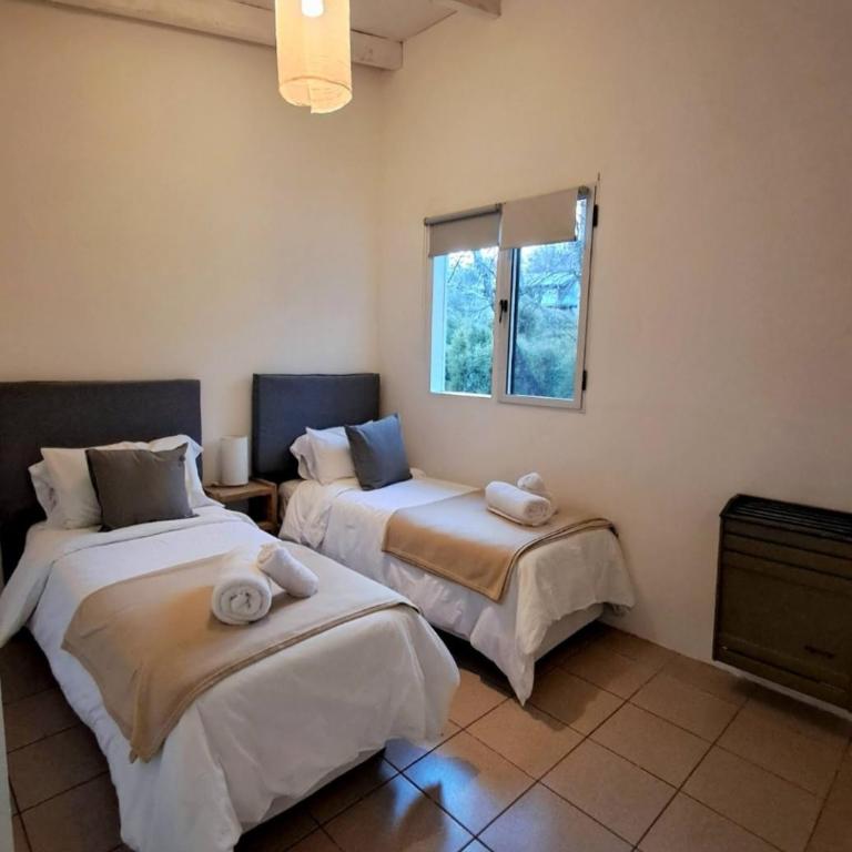 ÑireBosque, casas de pueblo - Habitación Doble con vistas al parque - 7