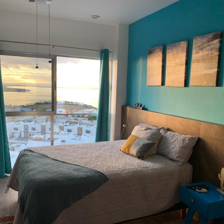 Sky & Peace - One-Bedroom Apartment - 33