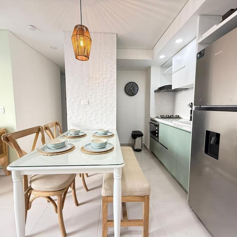 Beautiful Apartment in Cartagena - Three-Bedroom Apartment - 14