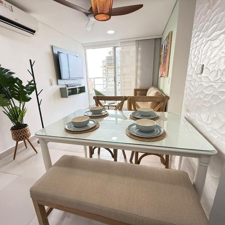 Beautiful Apartment in Cartagena - Three-Bedroom Apartment - 23