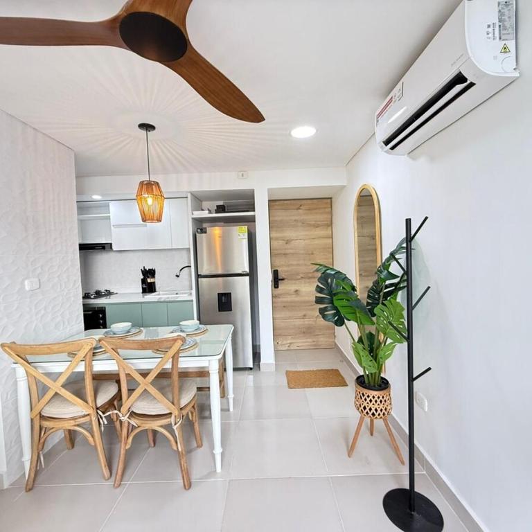 Beautiful Apartment in Cartagena - Three-Bedroom Apartment - 27