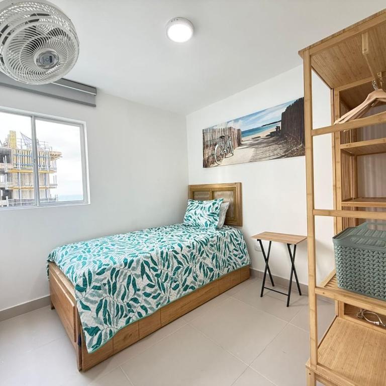 Beautiful Apartment in Cartagena - Three-Bedroom Apartment - 32