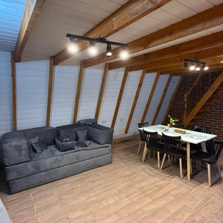 Hermosa Cabaña Alpina Zona Oeste - Two-Bedroom House - 17