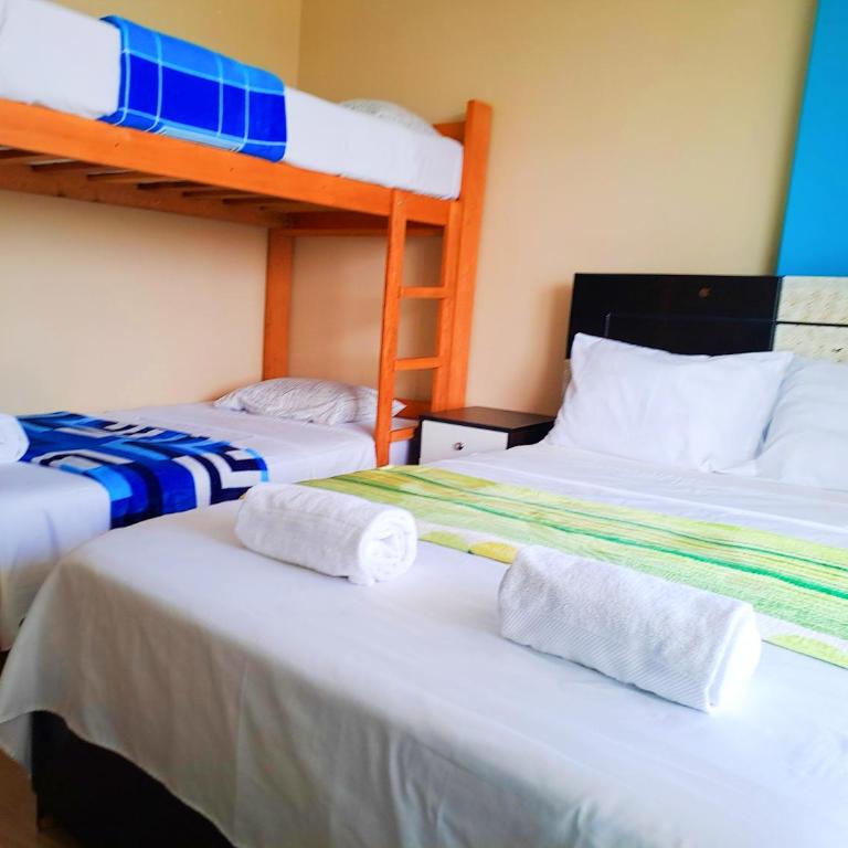 HOSPEDAJE WELCOME PARACAS peru - Quadruple Room - 7