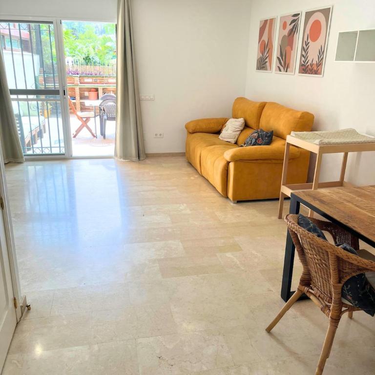 Palmeras House, Beach 10min walk - Casa Vacacional de 3 dormitorios - 4