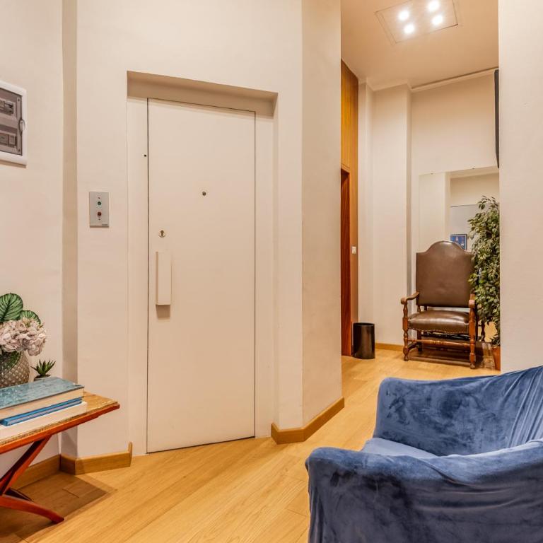 4 Pax Luxury Milano Duomo San Babila - Appartamento con 2 Camere da Letto - 24