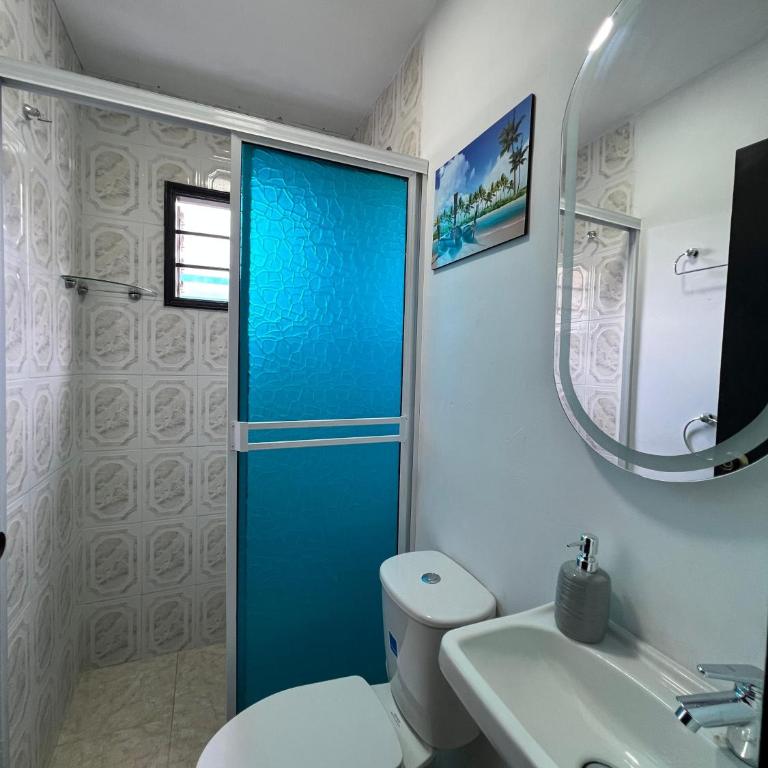 Family house colonial-style - Three-Bedroom Home - 18