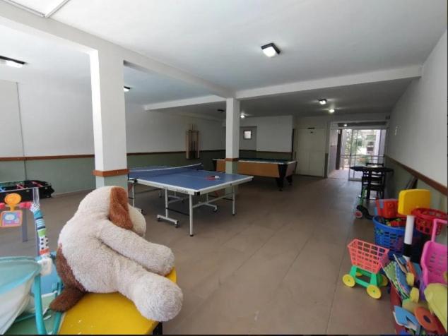 Departamento 2 ambientes Complejo Amarras Pinamar con pileta y servicios - Apartamento de 1 dormitorio - 10