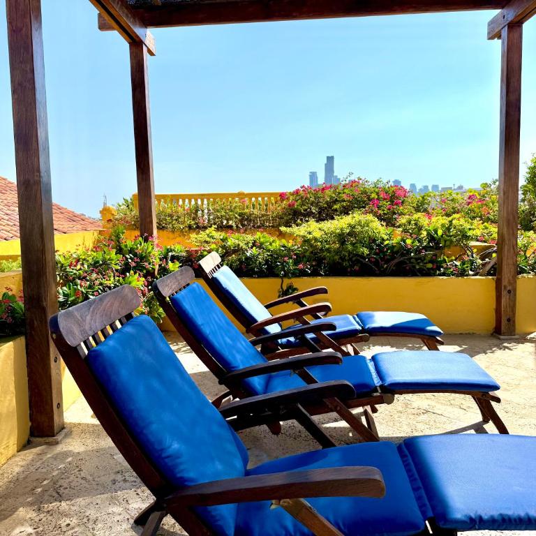 by Calamari Homes - El Porvenir 402 walled city - Apartment - 5