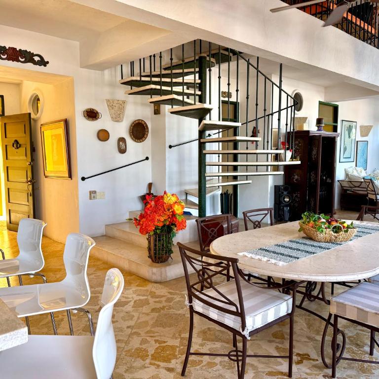 by Calamari Homes - El Porvenir 402 walled city - Apartment - 23