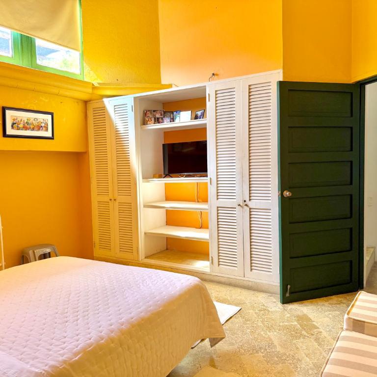 by Calamari Homes - El Porvenir 402 walled city - Apartment - 27