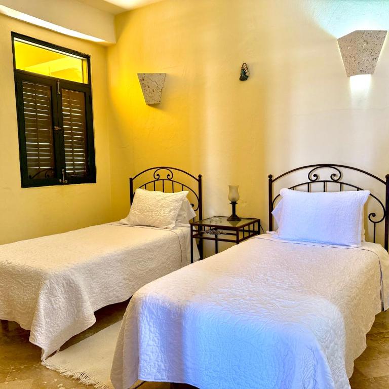 by Calamari Homes - El Porvenir 402 walled city - Apartment - 38