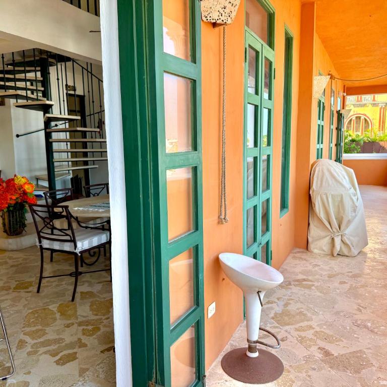 by Calamari Homes - El Porvenir 402 walled city - Apartment - 52