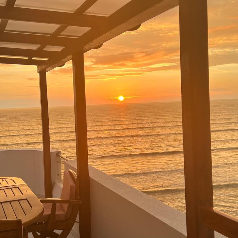 Penthouse in Bahia de Caráquez - Three-Bedroom Apartment - 12