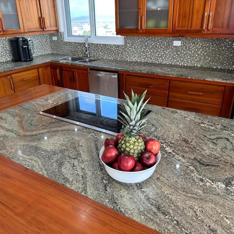 Penthouse in Bahia de Caráquez - Three-Bedroom Apartment - 37