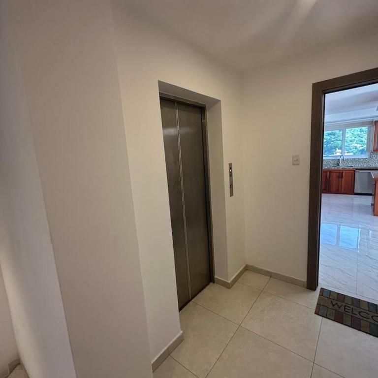 Penthouse in Bahia de Caráquez - Three-Bedroom Apartment - 14