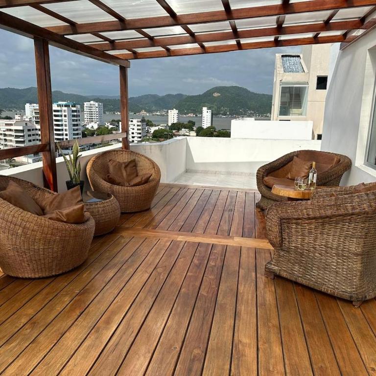 Penthouse in Bahia de Caráquez - Three-Bedroom Apartment - 52