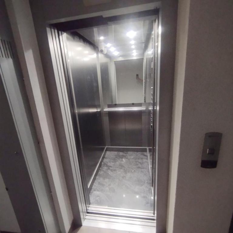 Studio - Bee Happy - One-Bedroom Apartment - 14
