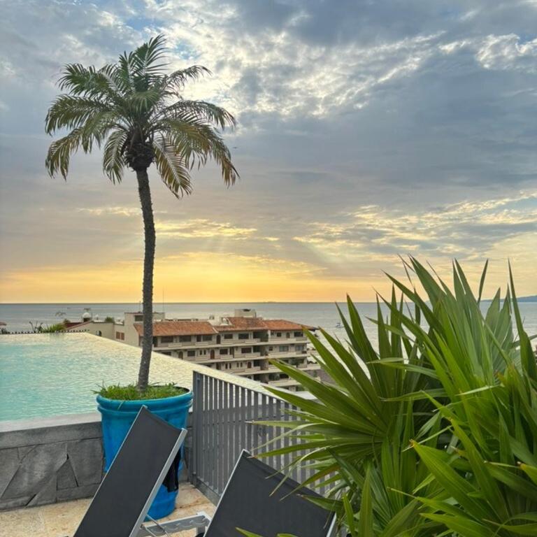 Sunny Studio in Romantic Zone, Steps to Beach - Apartamento de 1 dormitorio - 1