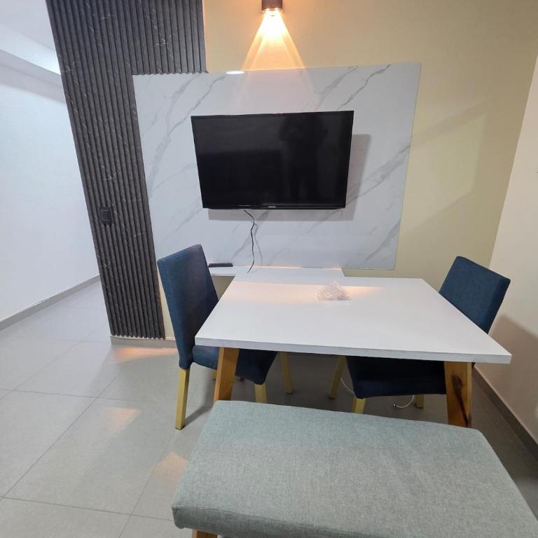 Elegant apartment Laureles Estadio 502 - Two-Bedroom Apartment - 5