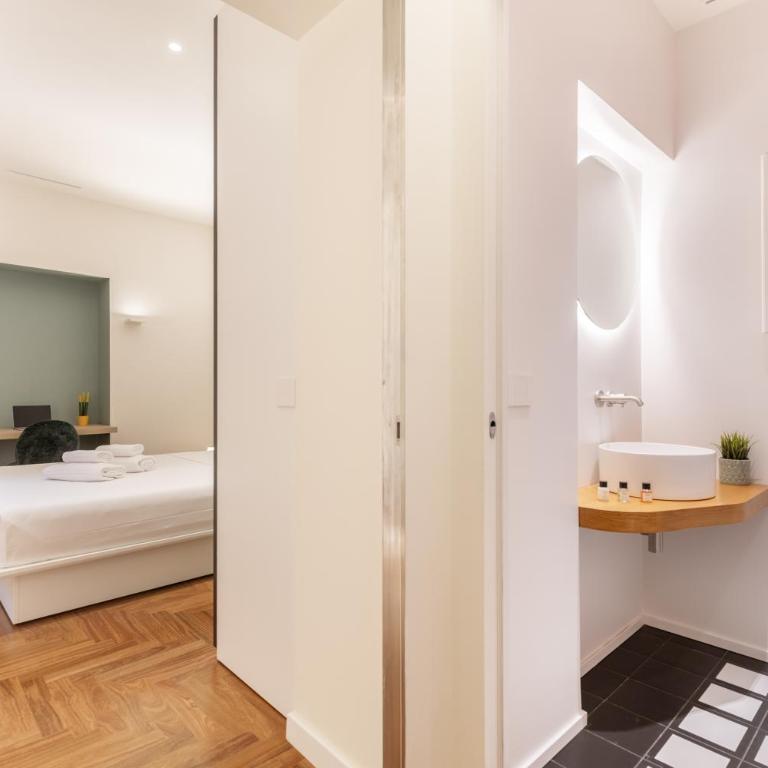 Hostly-Barberini Luxury by Trevi - Deluxe Apartment mit 2 Schlafzimmern - 24