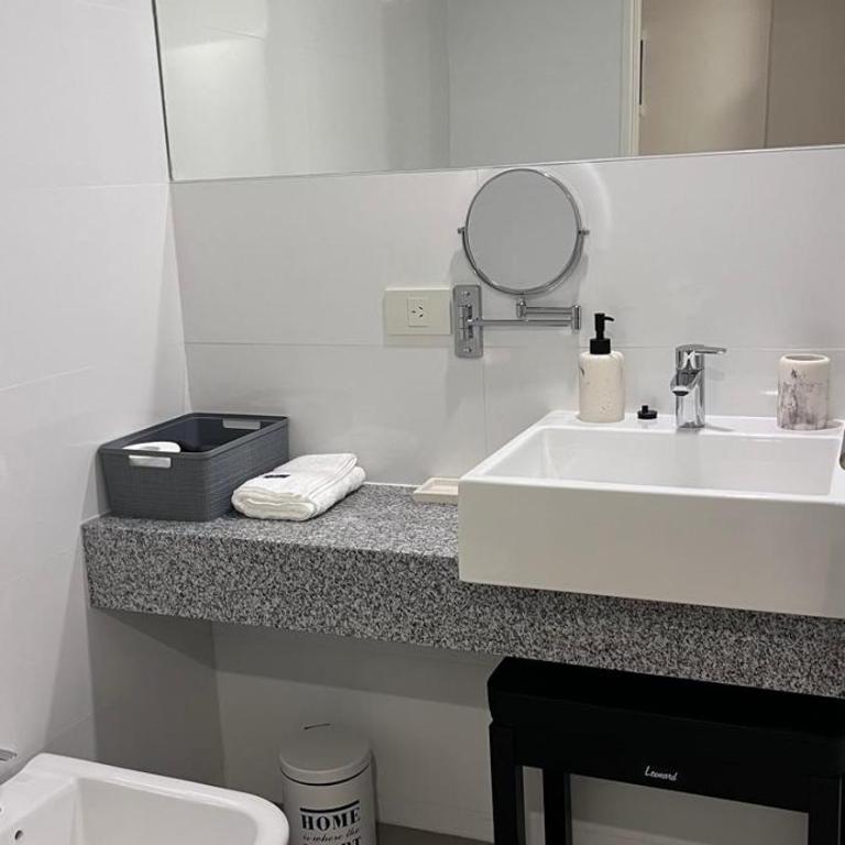 Spot Studios 703 - Apartamento de 1 dormitorio - 24