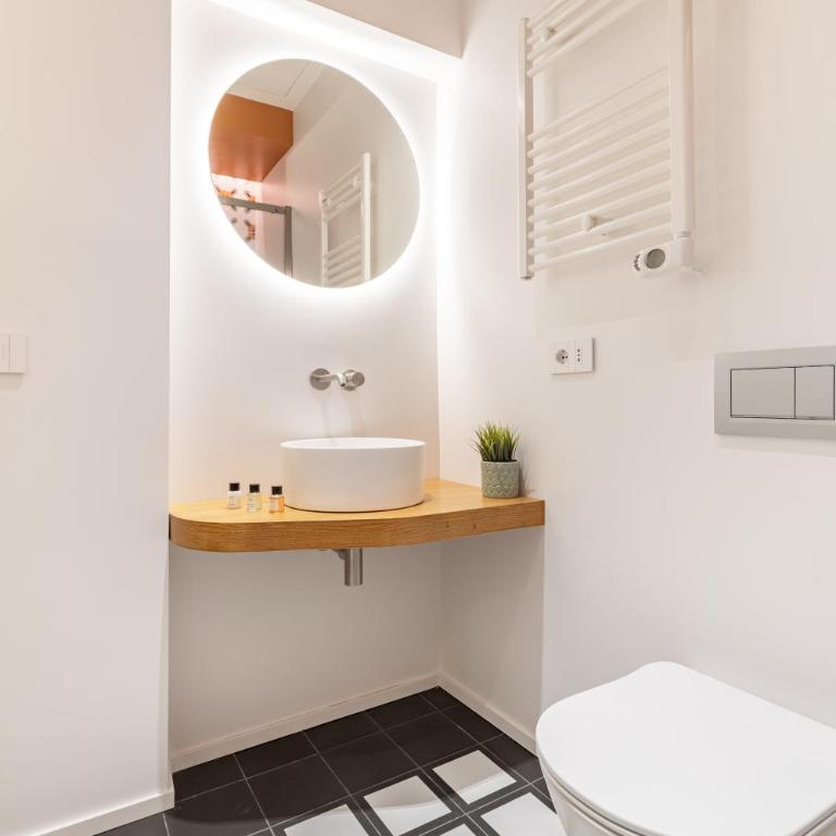 Hostly-Barberini Luxury by Trevi - Deluxe Apartment mit 2 Schlafzimmern - 25