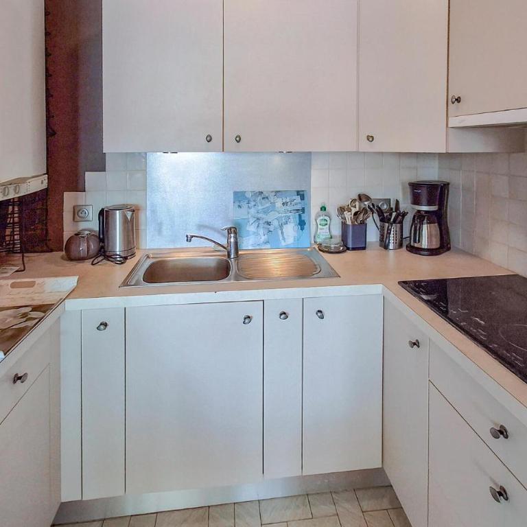 1 Bedroom Amazing Apartment In Dinard - Appartement 1 Chambre - 10