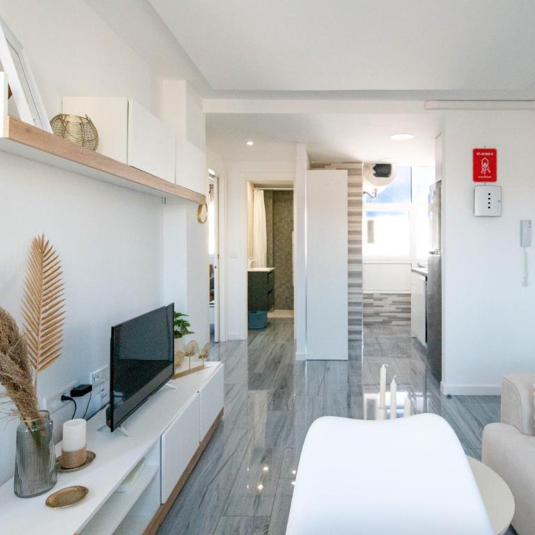 Apartamento de Diseño con Piscina cerca del Mar - Apartamento de 2 dormitorios con terraza y vistas al mar - 20