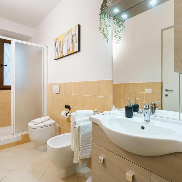 Modern Minimalist Loft with Terrace and Parking - Casa con 1 Camera da Letto - 3