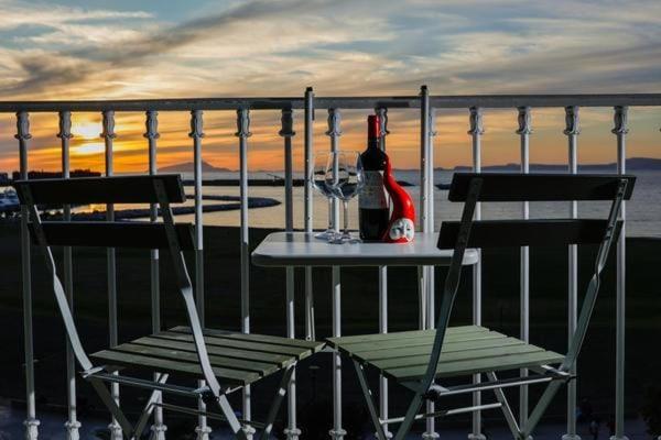 Mare Magnum - Camera Matrimoniale con Balcone e Vista Mare - 9