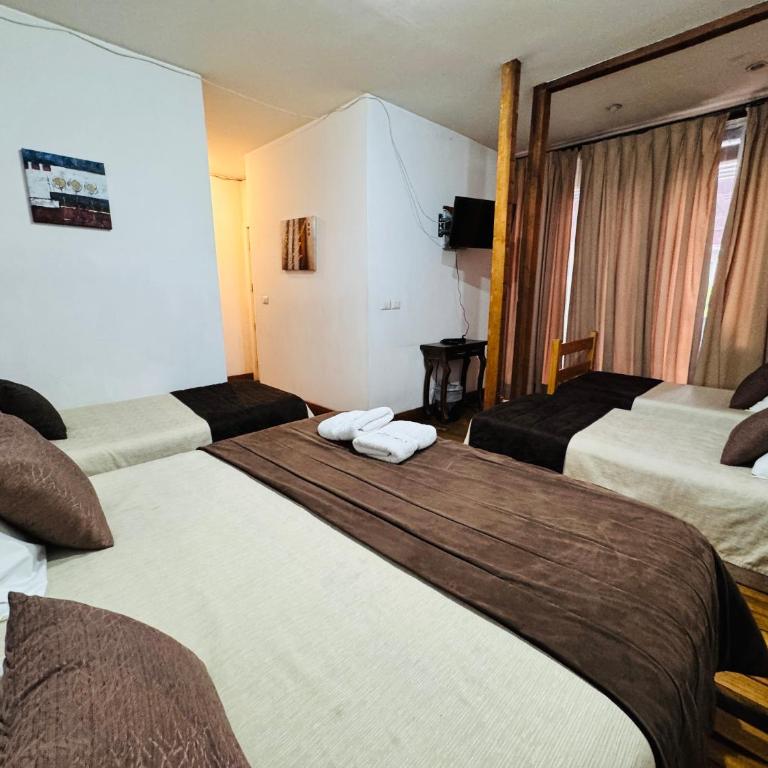 Hotel Casa Lyon - Family Room with Bathroom - 5