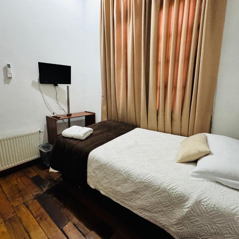 Hotel Casa Lyon - Budget Single Room - 2