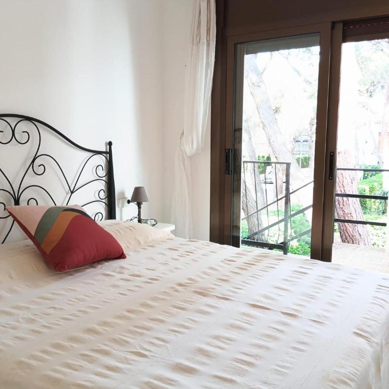 Apartamento Luminoso Cerca de la Playa en Platja d'Aro con Parking Incluido - ES-209-96 - Apartamento - 16