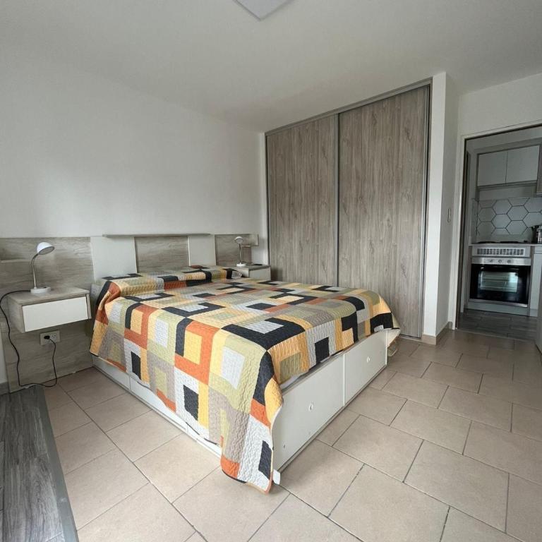 Horizonte Fueguino - Apartamento de 1 dormitorio con balcón y vistas al agua - 2