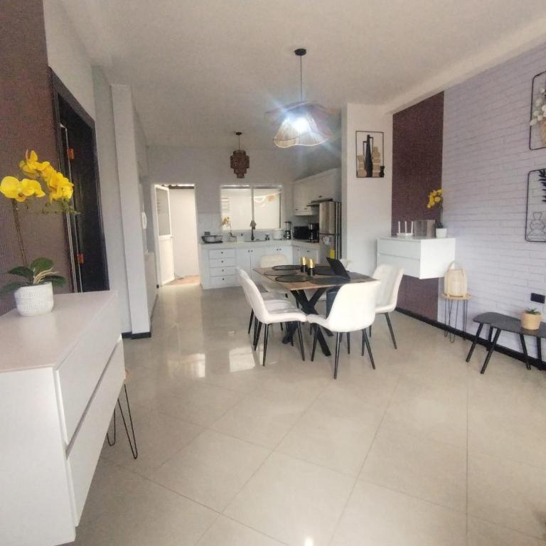 Departamento en Cica completamente Amoblado - Apartamento de 1 dormitorio - 1