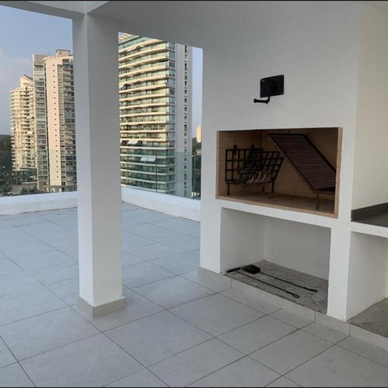 Limpieza diaria incluida - One-Bedroom Apartment with Balcony and Sea View - 20