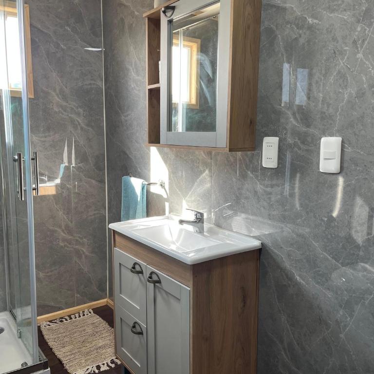 Cabaña Acogedora Puerto Natales - Two-Bedroom House - 7
