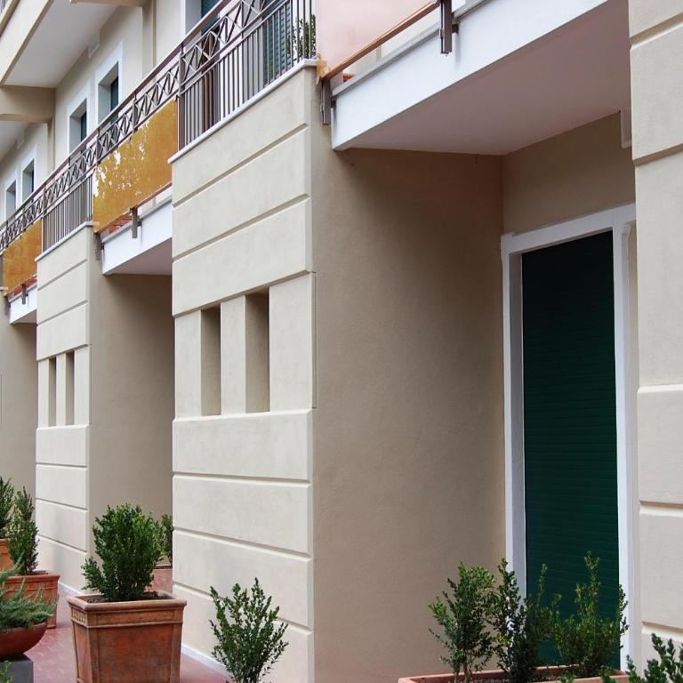 Hotel Zeus - Camera Matrimoniale con Balcone - 9