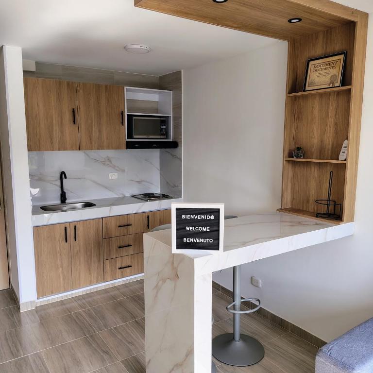 Apartaestudio Moderno y Tranquilo con Vista a la Montaña - Apartamento de 1 dormitorio - 2