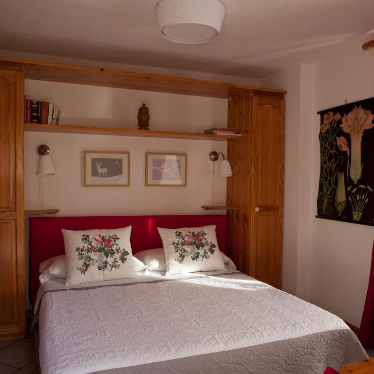 Le Rosier B&B e Appartamento - Camera Standard Matrimoniale/Doppia con Letti Singoli con Vista Giardino - 10