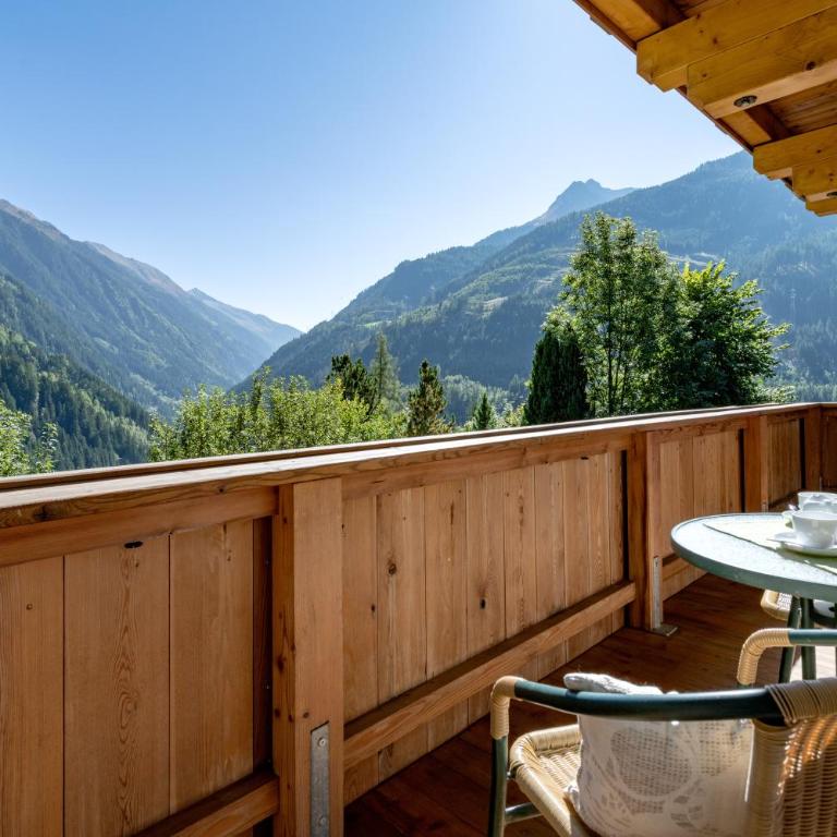 Ferienwohnung - Schmirnerhof - Apartment mit 3 Schlafzimmern - 4