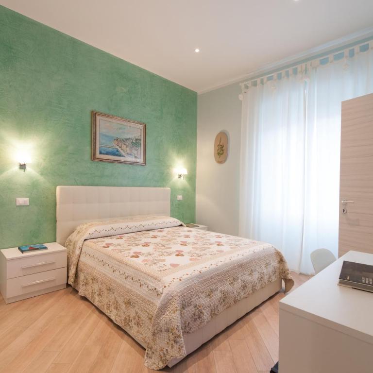 Guest House Le Tre Spezie - Camera Matrimoniale - 7