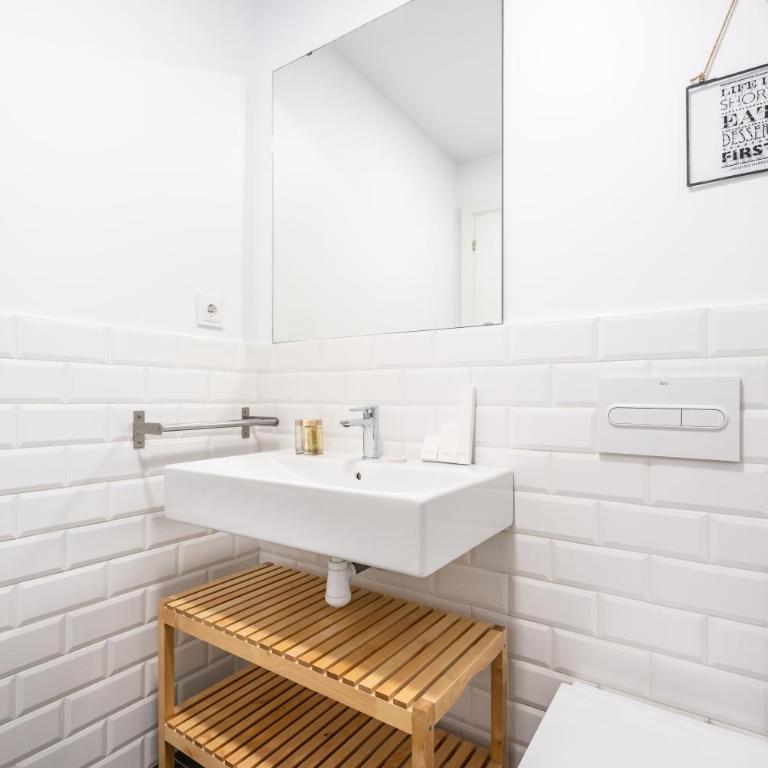 Sweett - Urgell Eixample - Two-Bedroom Apartment - 5